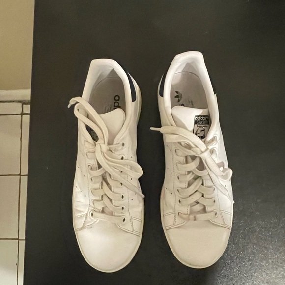 Adidas Stan Smith White Sneakers - Picture 6 of 7